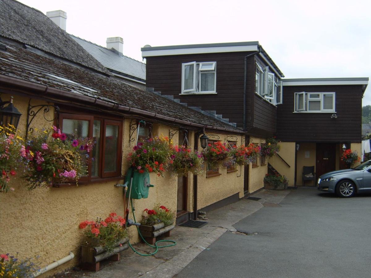 Borderers Inn Brecon Exteriör bild